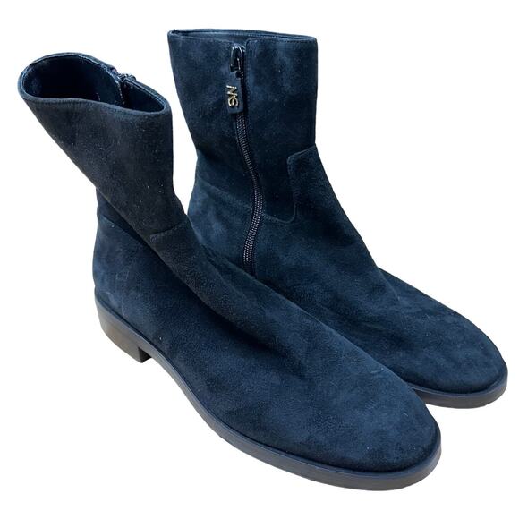 Stuart Weitzman NWOB Kye Black Suede Zip Bootie S4893 Size 6.5B Low Stacked Heel - Picture 2 of 10